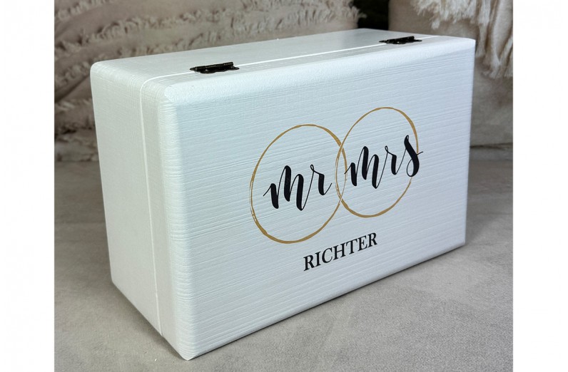 Reminder box with wedding motif mr and mrs golden rings