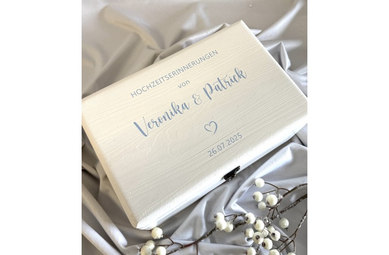 Hochzeitsbox, Erinnerungskiste schlicht modern mit Namen und Datum, personalisiert