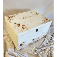 Erinnerungsbox mit Schmetterlinge in Boho Stil, mit Geburtsdaten personalisiert