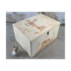 Natural memory box with the image of nature, the lion family and dates of birth 2