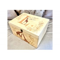 Keepsake box, Birch wood, giraffe, personalized with names and dates of birth